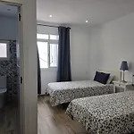 Lägenhet Casa Balcon 2 Bedroom By El Sirocco